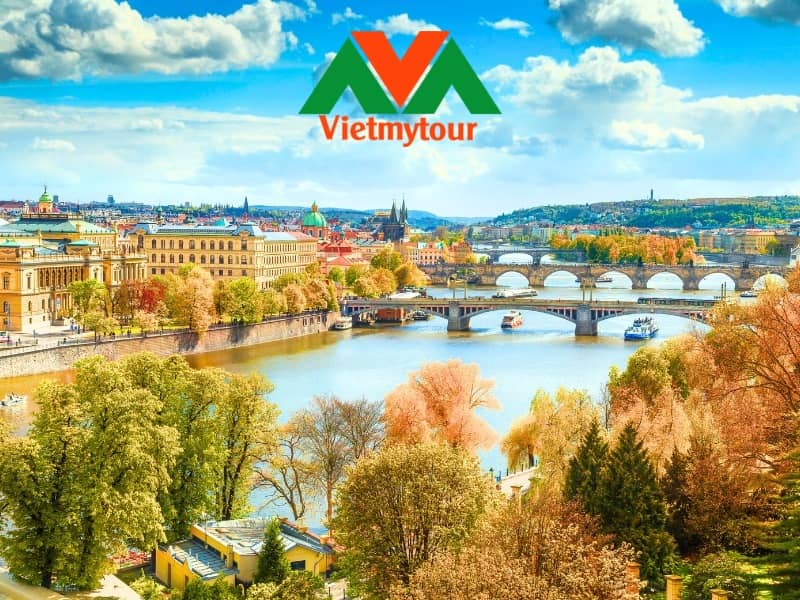 Tour Châu Âu mùa thu 3 Nước: Pháp – Thụy Sĩ – Ý
