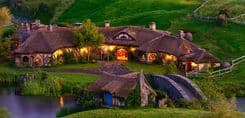Thumbnail: lang-hobbiton.jpg