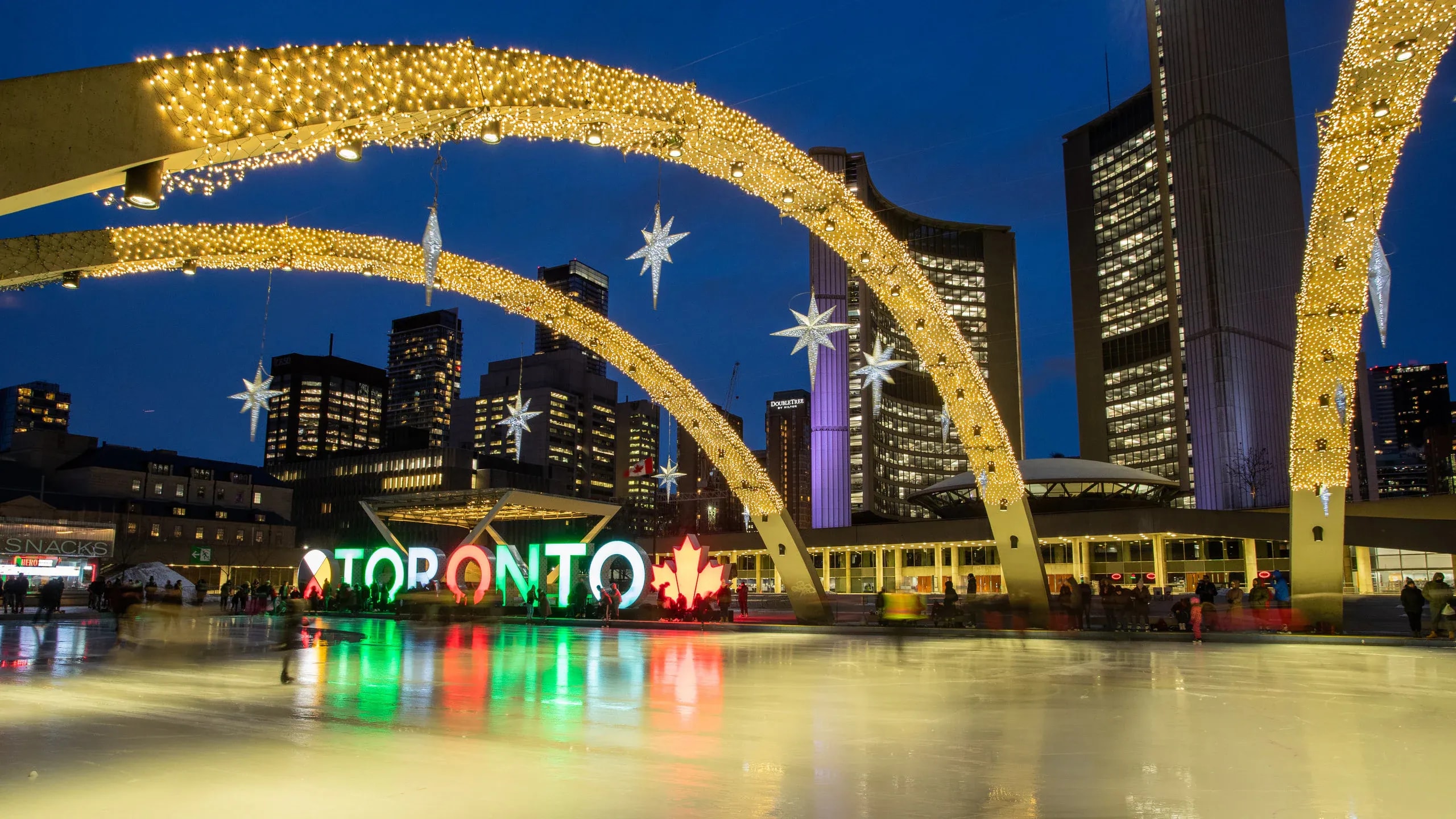 494882-nathan-phillips-square.webp