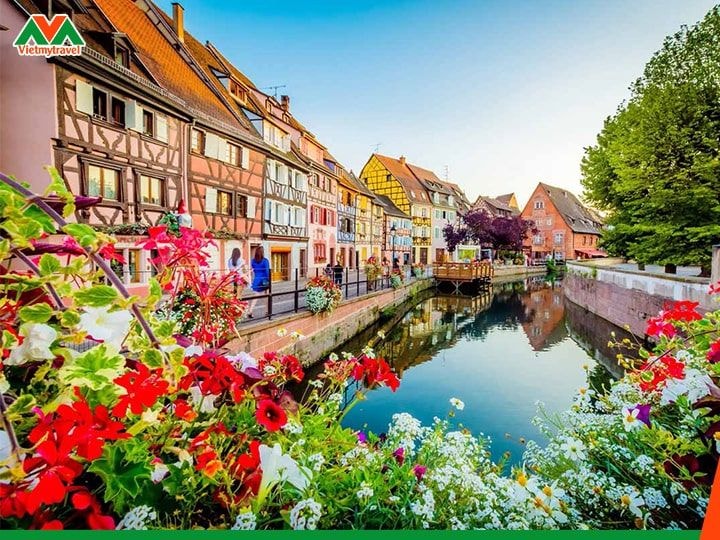 Phố-cổ-Colmar-min.jpg
