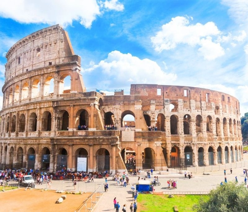 dau-truong-colosseum.jpg