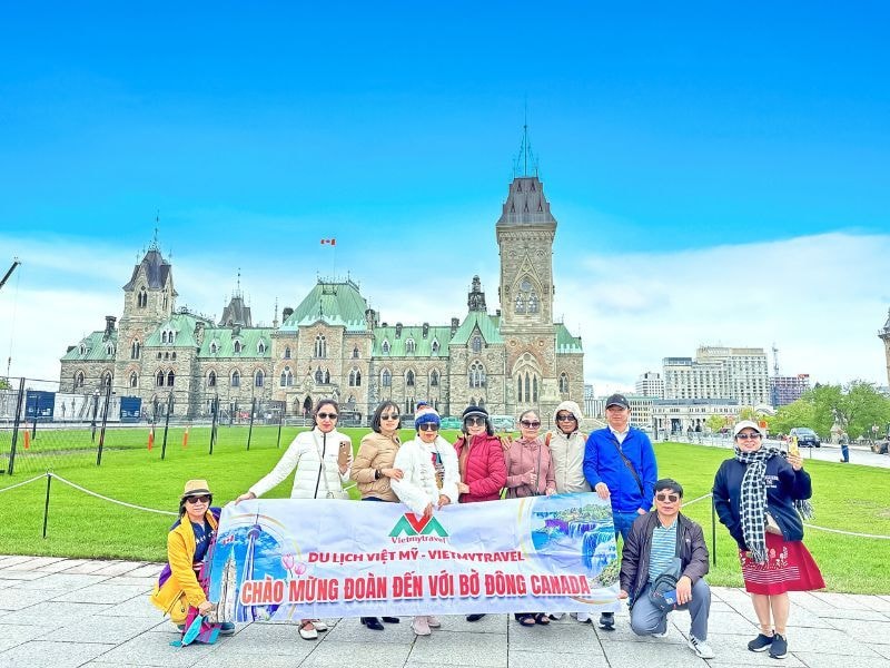 du-lich-bo-dong-canada-7n6d-vietmytour.jpg