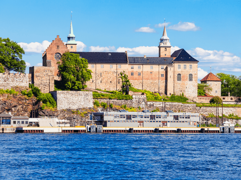 phao-dai-akershus.png