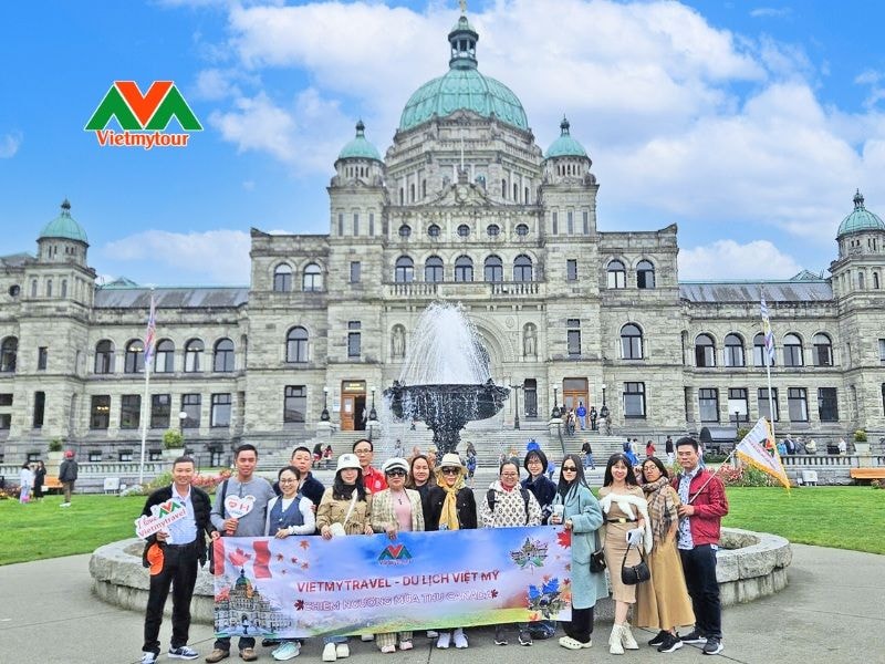 toa-nha-quoc-hoi-vietmytour.jpg
